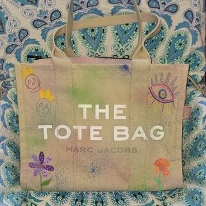 Marc Jacobs The Tote Bag